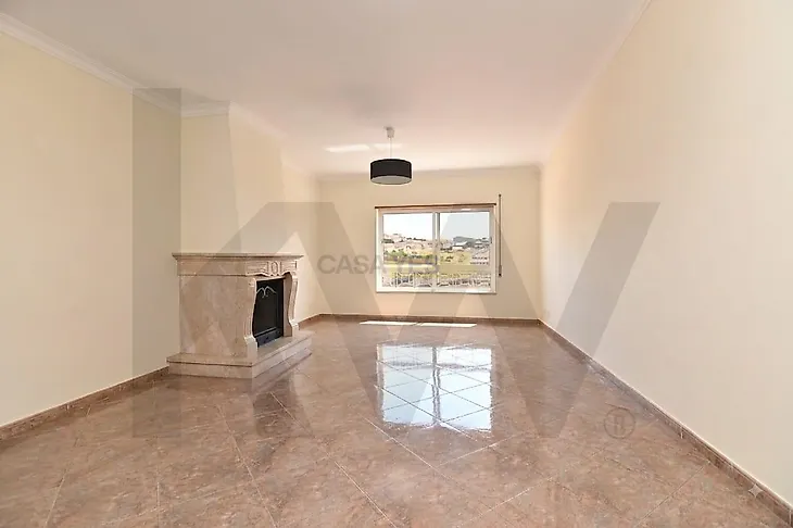 main-listing-picture-0