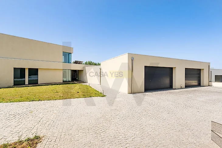 main-listing-picture-0