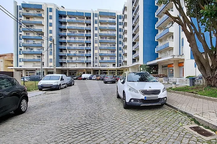 main-listing-picture-0