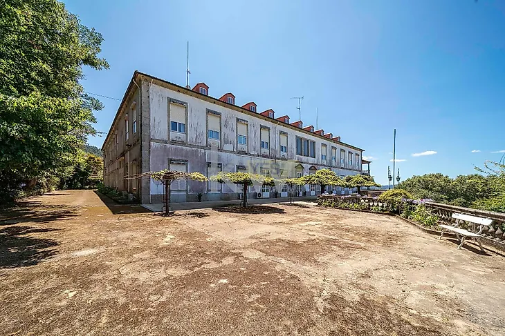 main-listing-picture-0