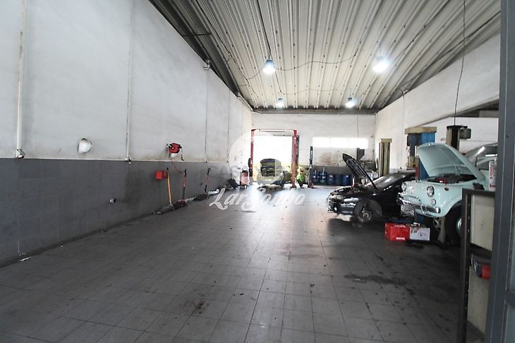 main-listing-picture-0
