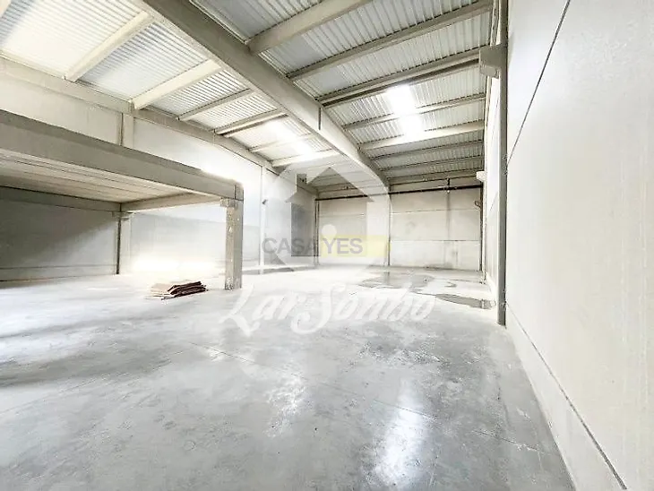 main-listing-picture-0