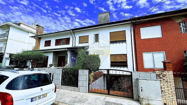 main-listing-picture-0