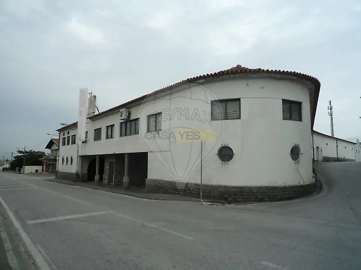main-listing-picture-0