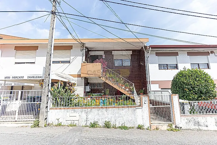 main-listing-picture-0