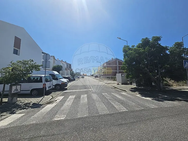 main-listing-picture-0