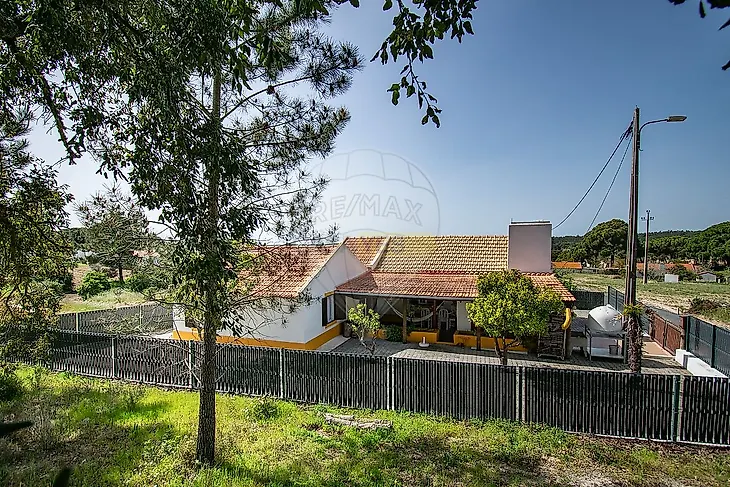 main-listing-picture-0