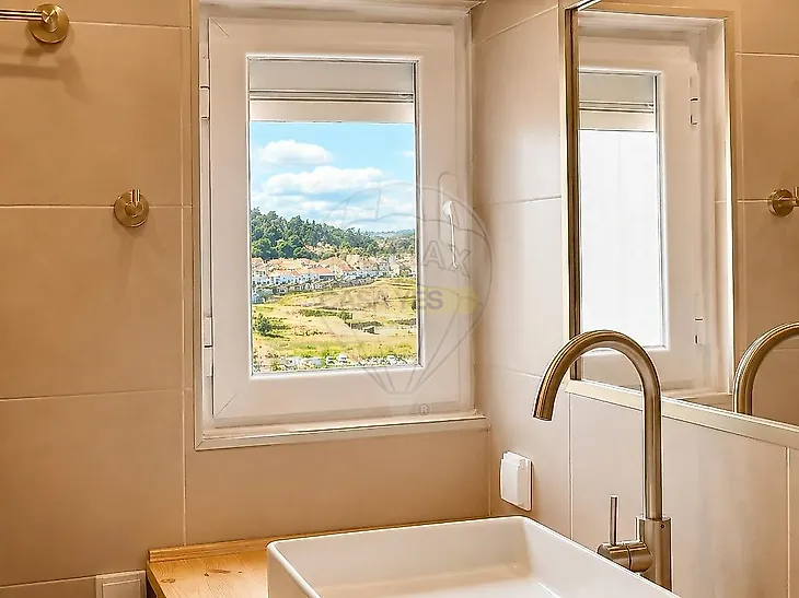 main-listing-picture-0