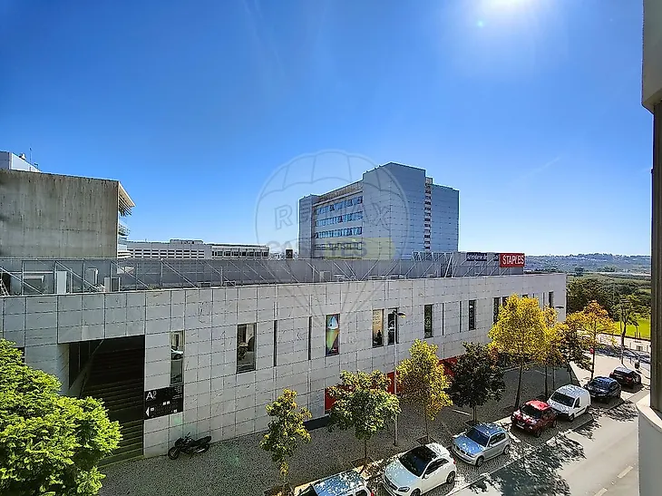 main-listing-picture-0