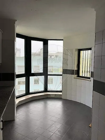 main-listing-picture-0