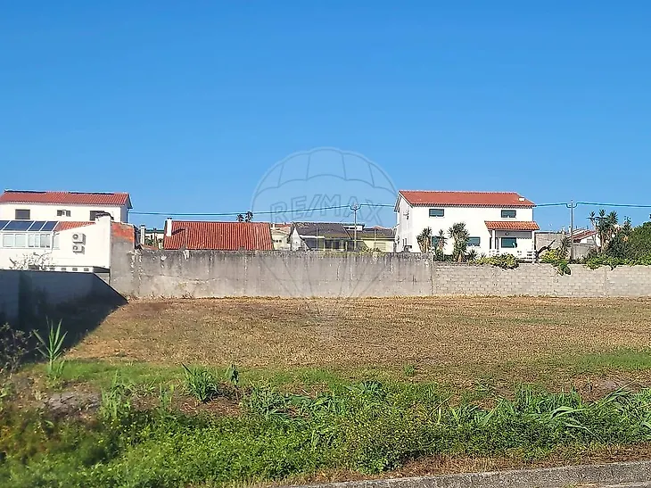 main-listing-picture-0