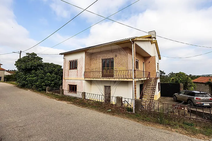 main-listing-picture-0