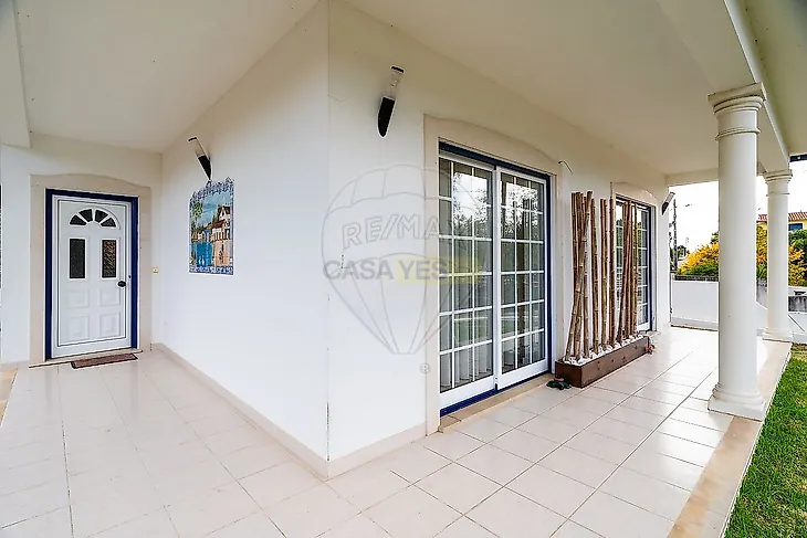main-listing-picture-0