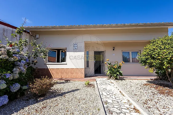 main-listing-picture-0
