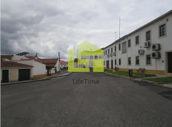 main-listing-picture-0