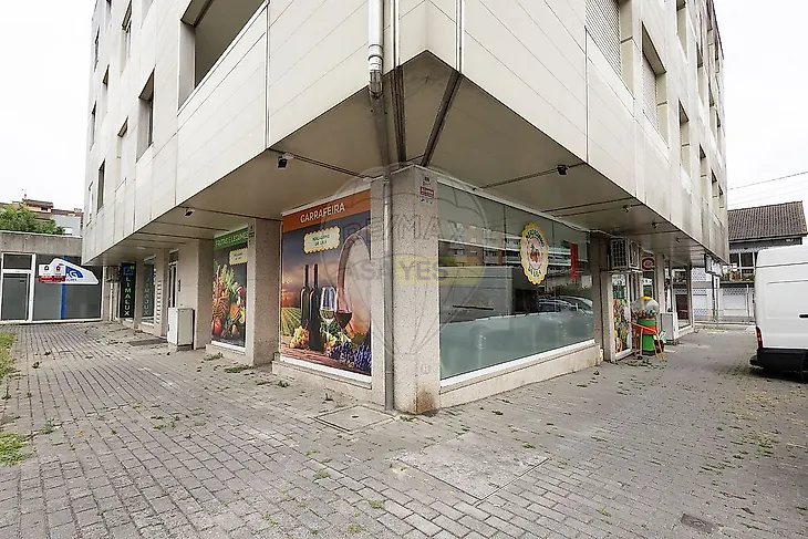 main-listing-picture-0