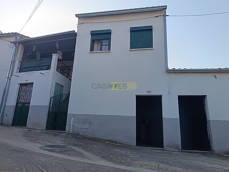 main-listing-picture-0