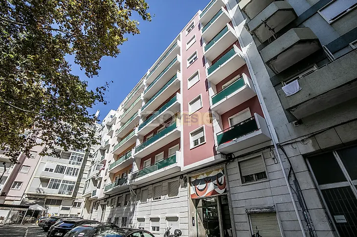 main-listing-picture-0