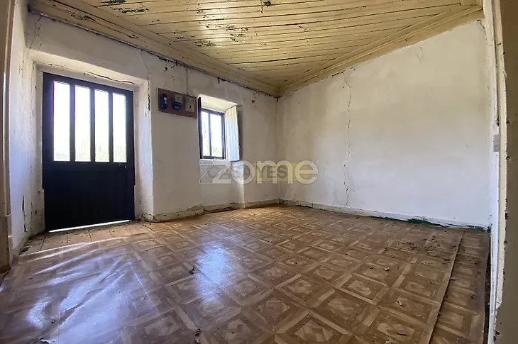 main-listing-picture-0