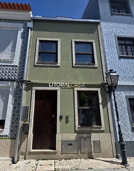 main-listing-picture-0