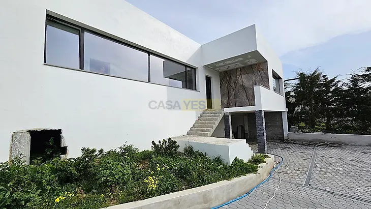 main-listing-picture-0