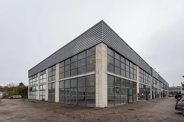 main-listing-picture-0