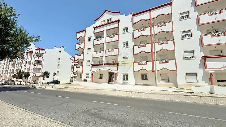 main-listing-picture-0