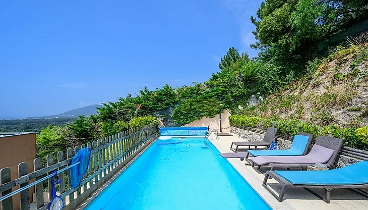 main-listing-picture-0