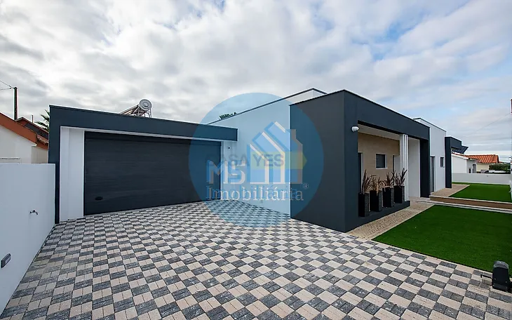 main-listing-picture-0