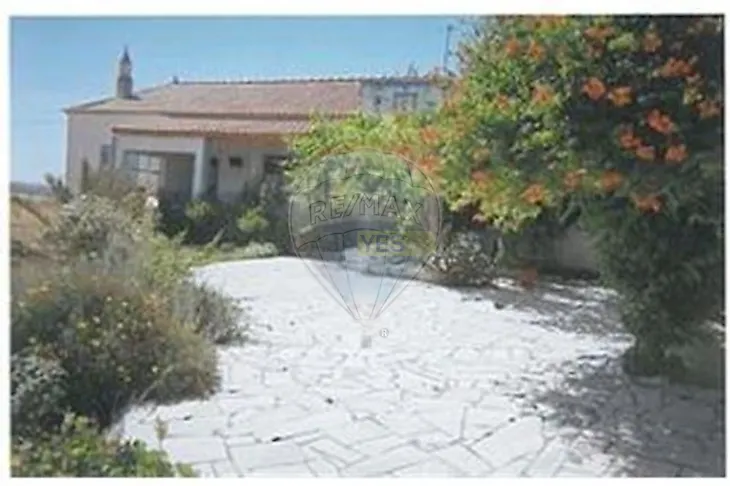 main-listing-picture-0