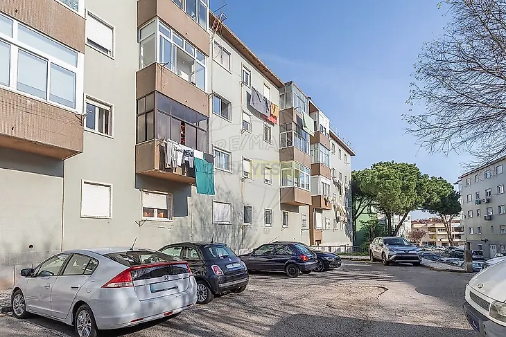 main-listing-picture-0