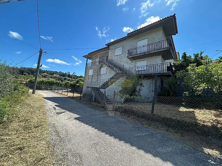 main-listing-picture-0