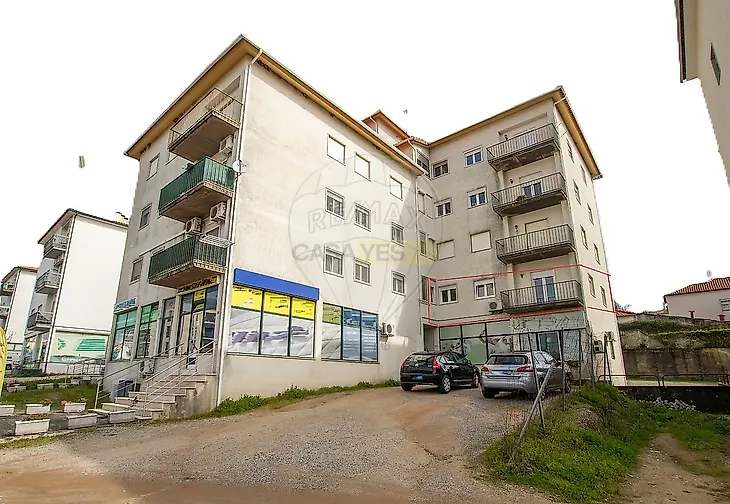 main-listing-picture-0