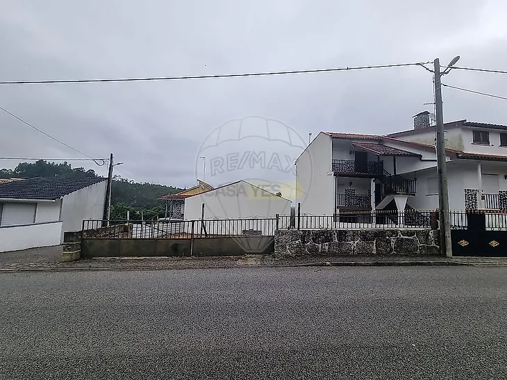 main-listing-picture-0