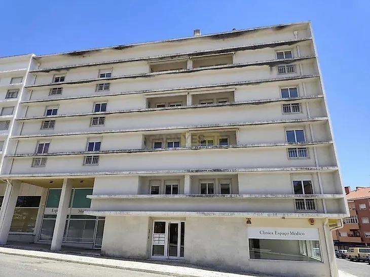 main-listing-picture-0