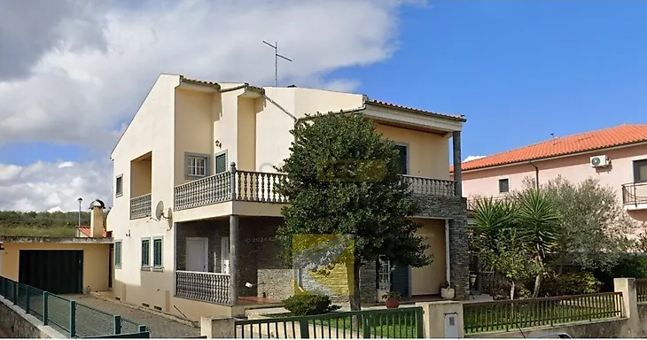 main-listing-picture-0