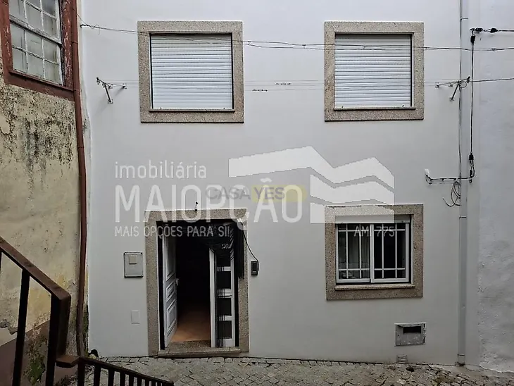 main-listing-picture-0