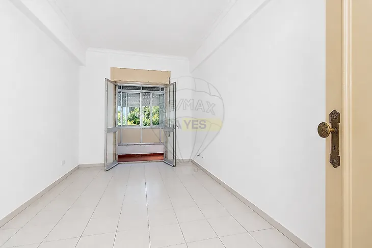 main-listing-picture-0