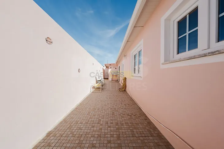 main-listing-picture-0