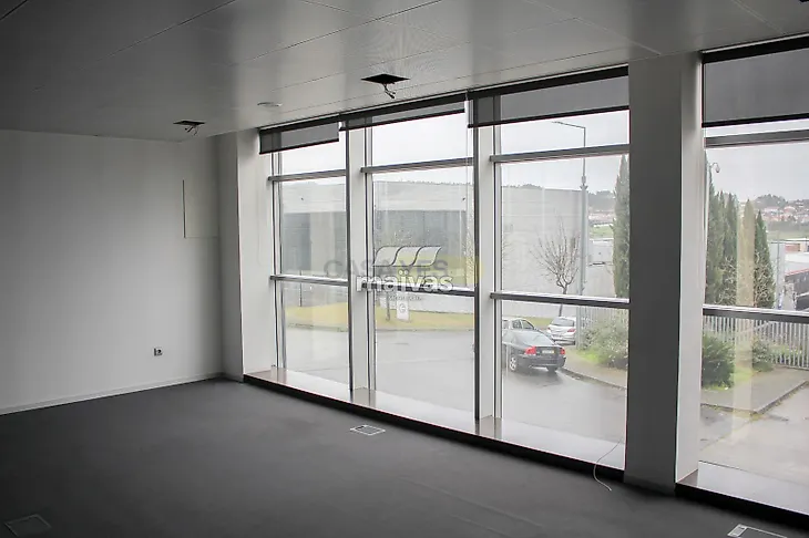 main-listing-picture-0