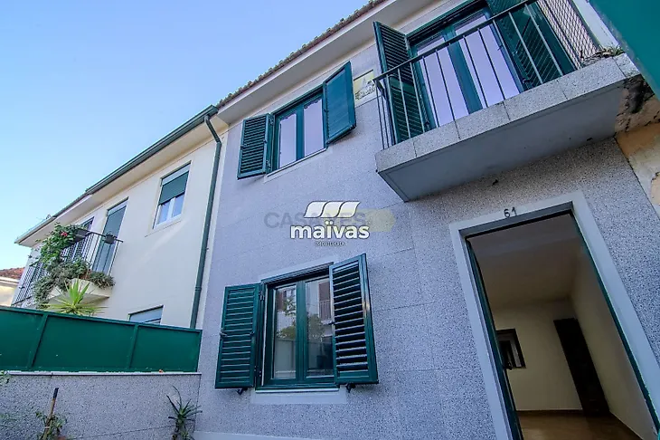 main-listing-picture-0