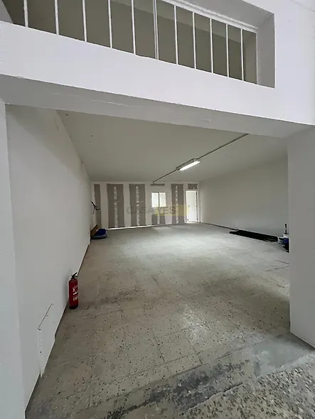 main-listing-picture-0