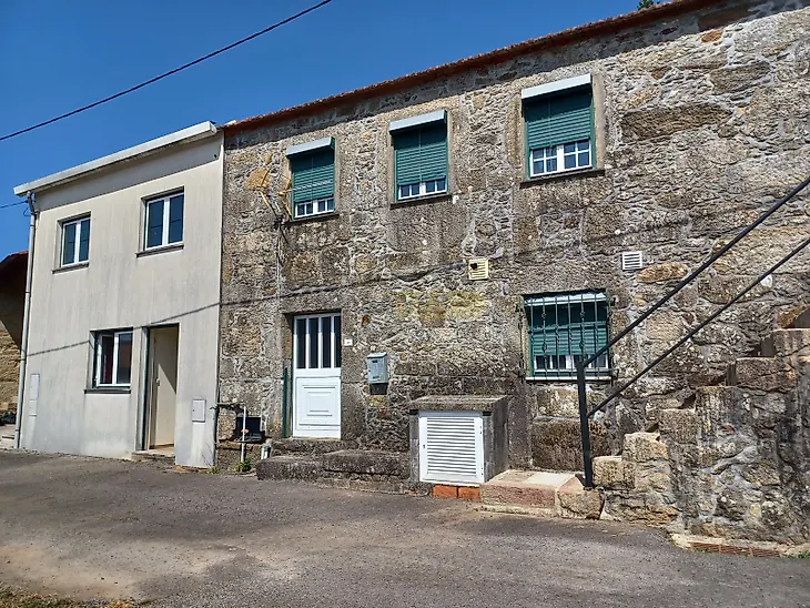 main-listing-picture-0