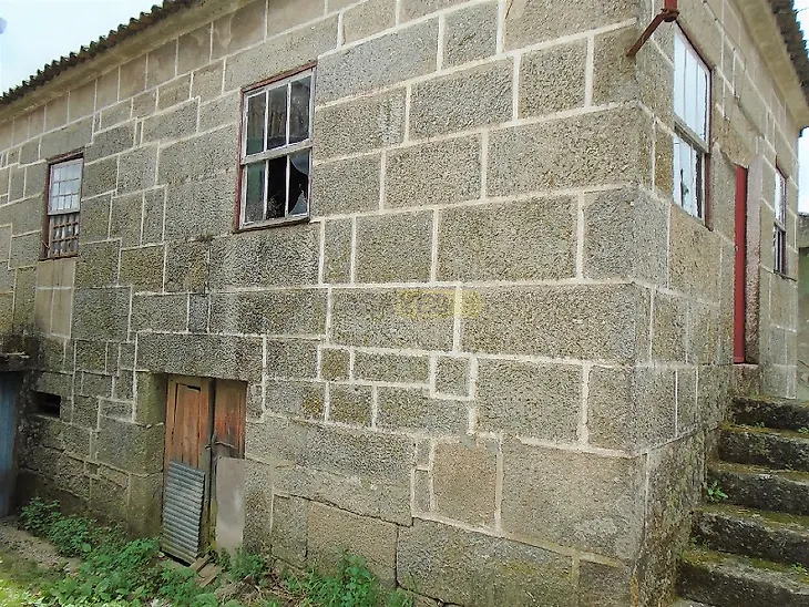 main-listing-picture-0
