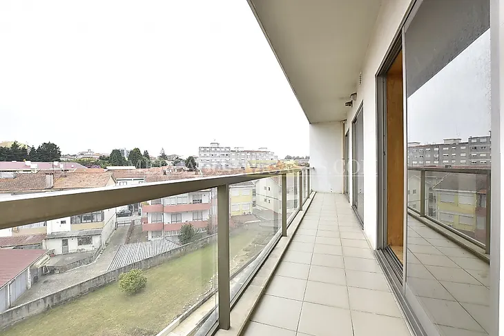 main-listing-picture-0