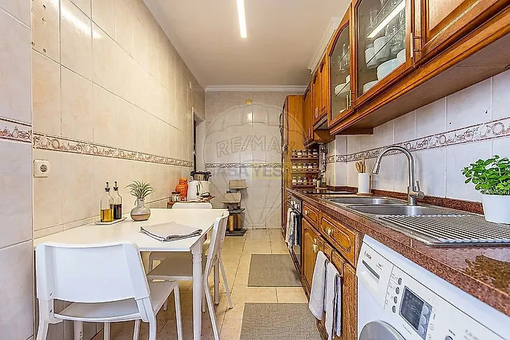 main-listing-picture-0