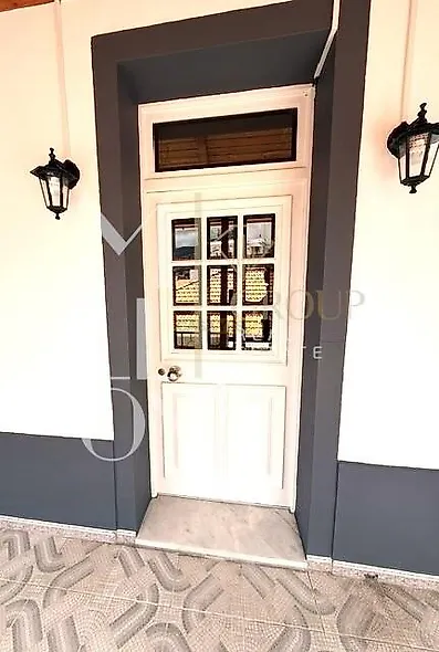 main-listing-picture-0