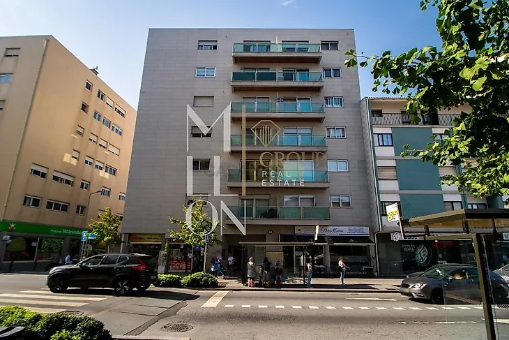 main-listing-picture-0