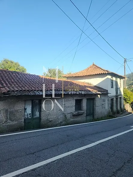 main-listing-picture-0