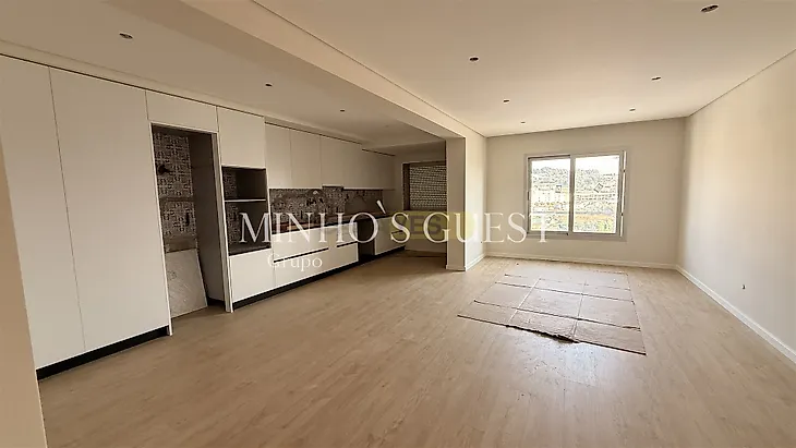 main-listing-picture-0